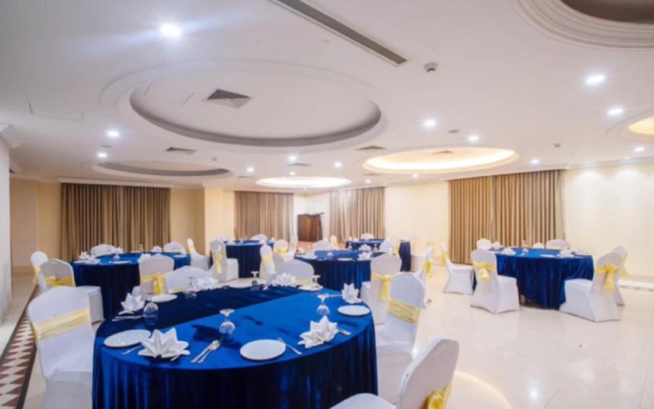The Royal Paradise Dhaka Extérieur photo