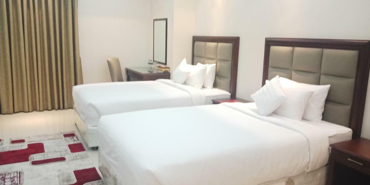 The Royal Paradise Dhaka Extérieur photo