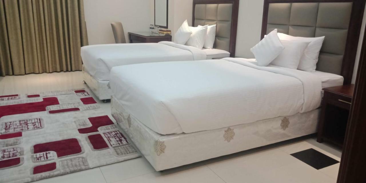 The Royal Paradise Dhaka Extérieur photo